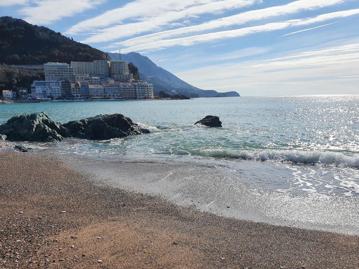 Prestige Central Apartments - Rafailovici Budva Bagian luar foto