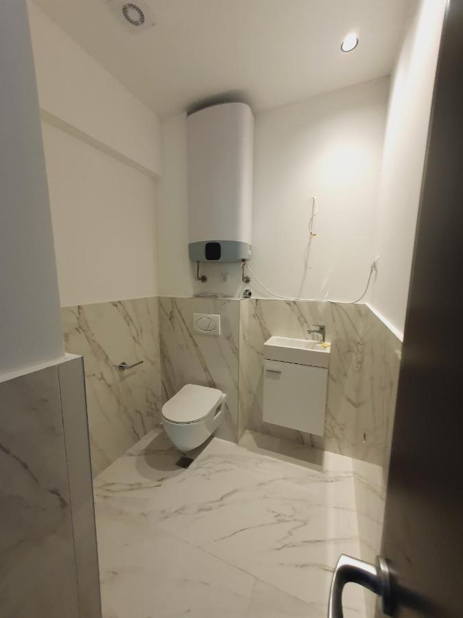 Prestige Central Apartments - Rafailovici Budva Bagian luar foto